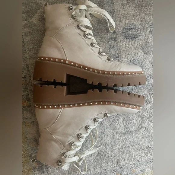 Steve Madden Rainier Booties - Picture 11 of 11